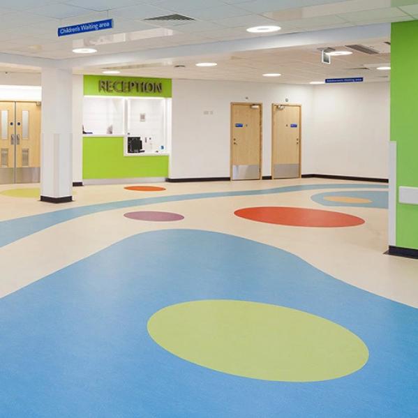 Мармолеум Forbo Fresco 3885 spring buds 2,5 мм