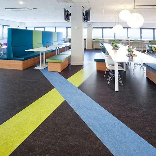 Мармолеум Forbo Marbled 3236 dark bistre 2,5 мм