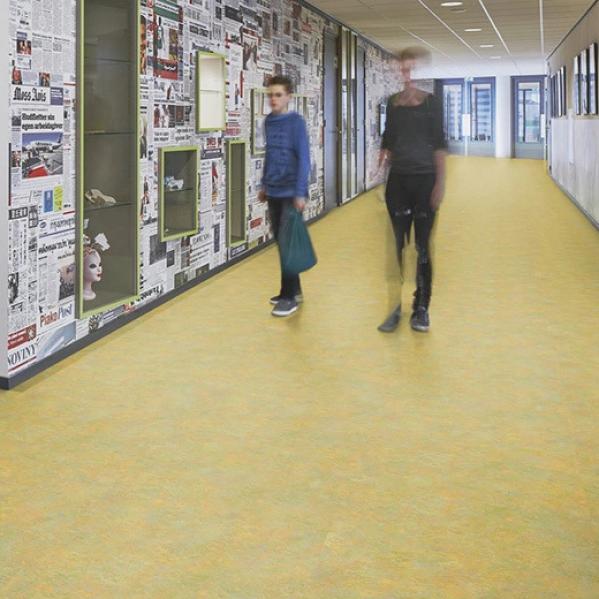 Мармолеум Forbo Vivace 3413 green melody 2,5 мм