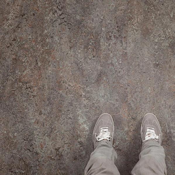 Мармолеум Forbo Vivace 3421 oyster mountain 2,5 мм